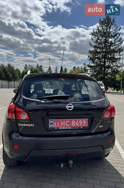 Внедорожник / Кроссовер Nissan Qashqai 2007 в 