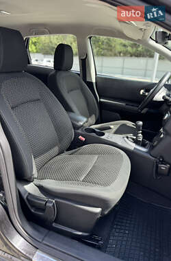 Внедорожник / Кроссовер Nissan Qashqai 2007 в 
