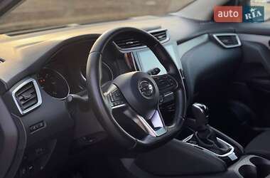 Внедорожник / Кроссовер Nissan Qashqai 2019 в 