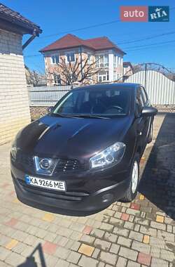 Позашляховик / Кросовер Nissan Qashqai 2011 в Христинівці