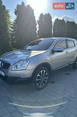 Позашляховик / Кросовер Nissan Qashqai 2009 в Харкові