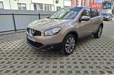 Позашляховик / Кросовер Nissan Qashqai 2013 в Києві