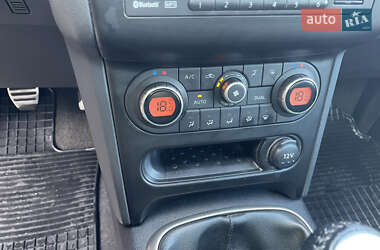 Позашляховик / Кросовер Nissan Qashqai 2010 в 