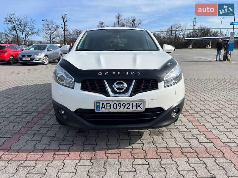 Внедорожник / Кроссовер Nissan Qashqai 2013 в Виннице
