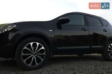 Внедорожник / Кроссовер Nissan Qashqai 2012 в 
