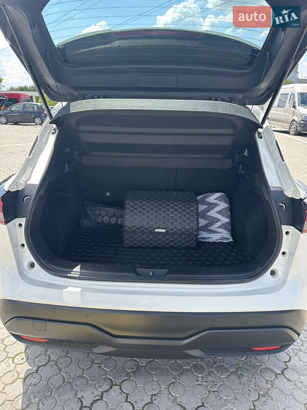 Внедорожник / Кроссовер Nissan Qashqai 2021 в Черновцах