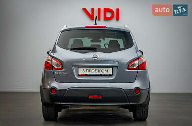 Позашляховик / Кросовер Nissan Qashqai 2012 в 