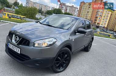 Внедорожник / Кроссовер Nissan Qashqai 2012 в Тернополе