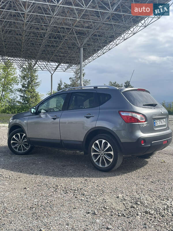 Nissan Qashqai 2011