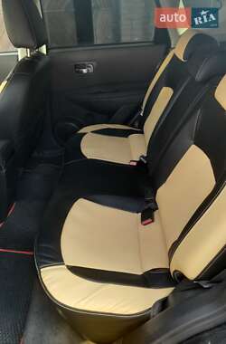Позашляховик / Кросовер Nissan Qashqai 2007 в 