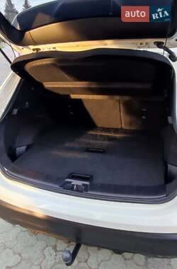 Позашляховик / Кросовер Nissan Qashqai 2014 в 