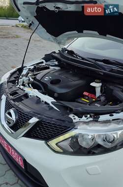 Позашляховик / Кросовер Nissan Qashqai 2014 в 