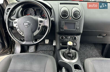 Внедорожник / Кроссовер Nissan Qashqai 2013 в 