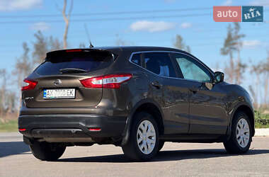 Позашляховик / Кросовер Nissan Qashqai 2016 в Харкові
