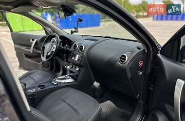 Внедорожник / Кроссовер Nissan Qashqai 2010 в 