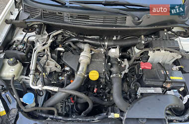 Внедорожник / Кроссовер Nissan Qashqai 2011 в 