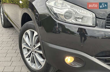 Внедорожник / Кроссовер Nissan Qashqai 2011 в 