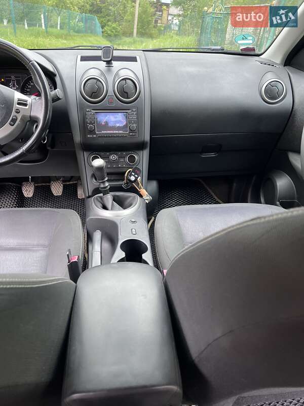 Внедорожник / Кроссовер Nissan Qashqai 2012 в Бориславе