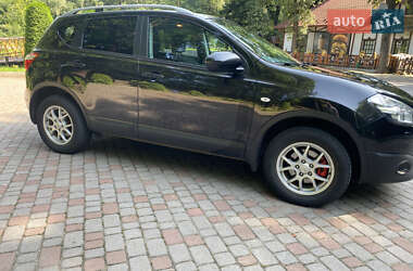 Внедорожник / Кроссовер Nissan Qashqai 2011 в Трускавце