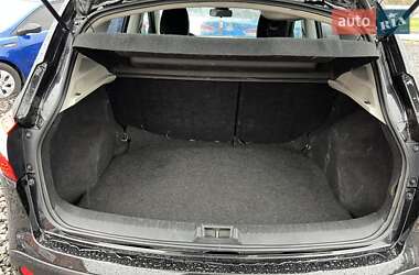 Позашляховик / Кросовер Nissan Qashqai 2010 в 