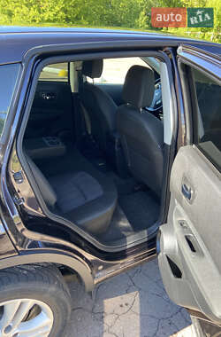 Внедорожник / Кроссовер Nissan Qashqai 2012 в 