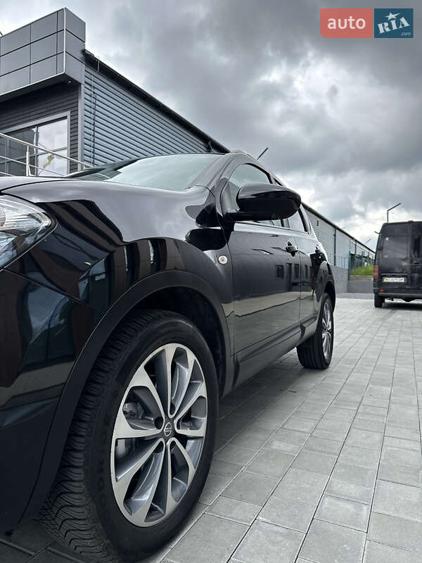 Внедорожник / Кроссовер Nissan Qashqai 2013 в Луцке