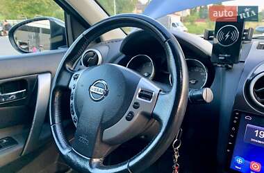 Позашляховик / Кросовер Nissan Qashqai 2010 в 