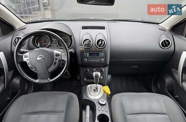 Позашляховик / Кросовер Nissan Qashqai 2011 в 
