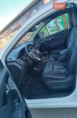 Внедорожник / Кроссовер Nissan Qashqai 2014 в 