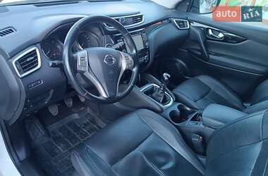 Внедорожник / Кроссовер Nissan Qashqai 2014 в 