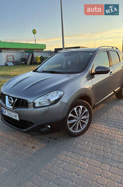 Внедорожник / Кроссовер Nissan Qashqai 2012 в Радивилове