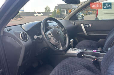 Внедорожник / Кроссовер Nissan Qashqai 2009 в 