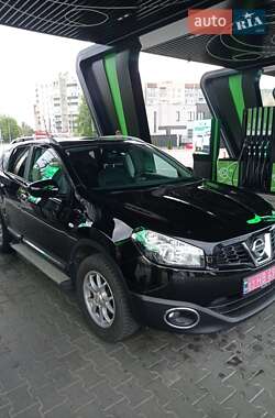 Внедорожник / Кроссовер Nissan Qashqai 2010 в Луцке