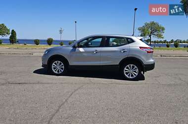 Внедорожник / Кроссовер Nissan Qashqai 2014 в 