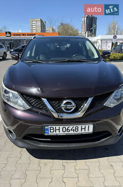 Позашляховик / Кросовер Nissan Qashqai 2014 в 