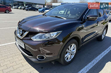 Позашляховик / Кросовер Nissan Qashqai 2014 в 