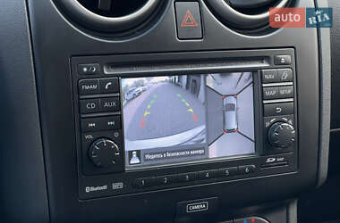 Внедорожник / Кроссовер Nissan Qashqai 2012 в 