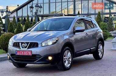 Позашляховик / Кросовер Nissan Qashqai 2011 в Стрию