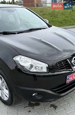 Внедорожник / Кроссовер Nissan Qashqai 2011 в 