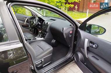 Внедорожник / Кроссовер Nissan Qashqai 2012 в 