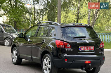 Внедорожник / Кроссовер Nissan Qashqai 2010 в 