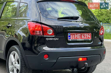 Внедорожник / Кроссовер Nissan Qashqai 2010 в 