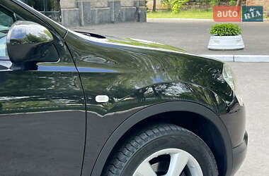 Внедорожник / Кроссовер Nissan Qashqai 2010 в 
