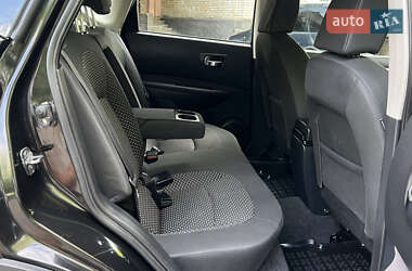 Внедорожник / Кроссовер Nissan Qashqai 2010 в 