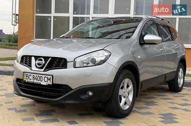 Позашляховик / Кросовер Nissan Qashqai 2011 в 