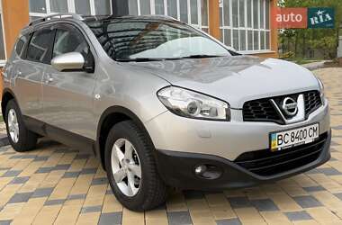 Позашляховик / Кросовер Nissan Qashqai 2011 в 