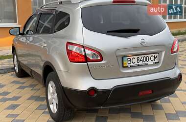 Позашляховик / Кросовер Nissan Qashqai 2011 в 