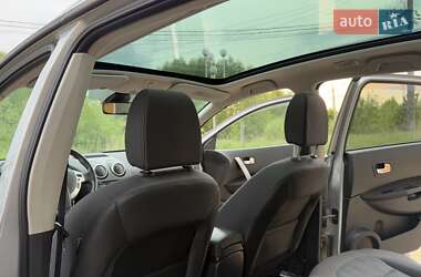 Позашляховик / Кросовер Nissan Qashqai 2011 в 