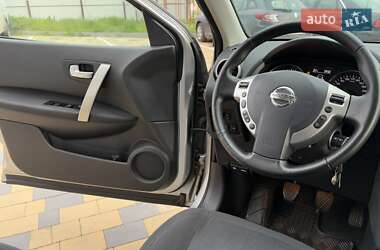 Позашляховик / Кросовер Nissan Qashqai 2011 в 