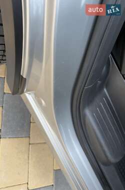 Позашляховик / Кросовер Nissan Qashqai 2011 в 